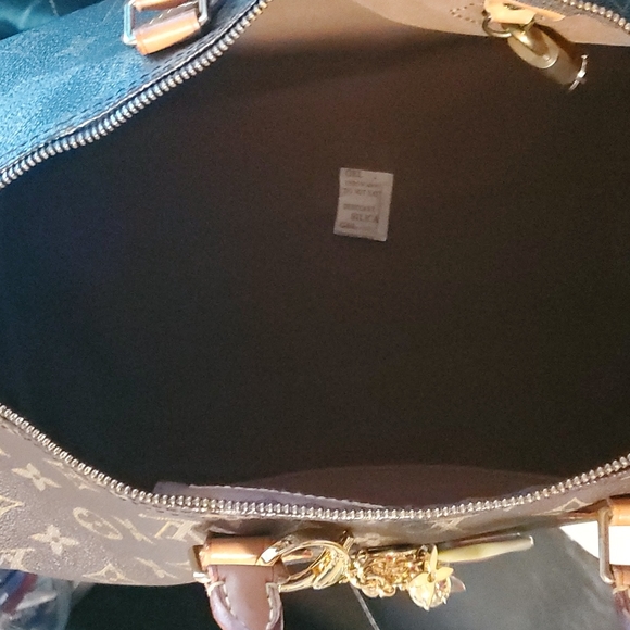 LOUIS VUITTON SPEEDY 40 - Picture 12 of 17